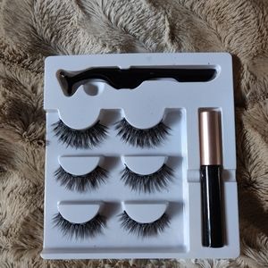 Magnetic Lashes